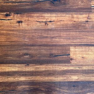 Tarima flotante de madera de roble verdejo.